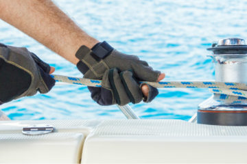 best sailing gloves