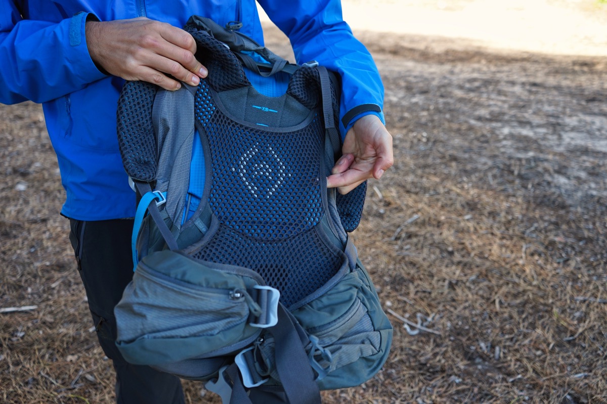 Best Hiking Backpacks Ventilated Back Panel