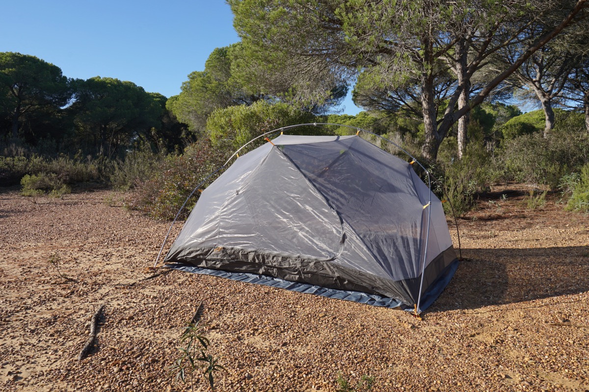 Backpacking tent body