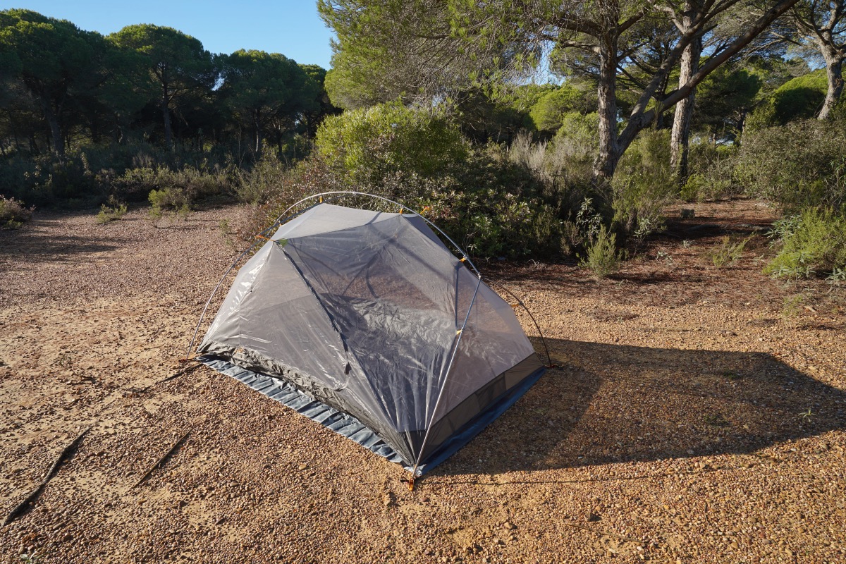 Freestanding backpacking tent