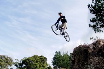 how to jump a mountain bike
