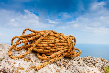when to replace your climbing rope